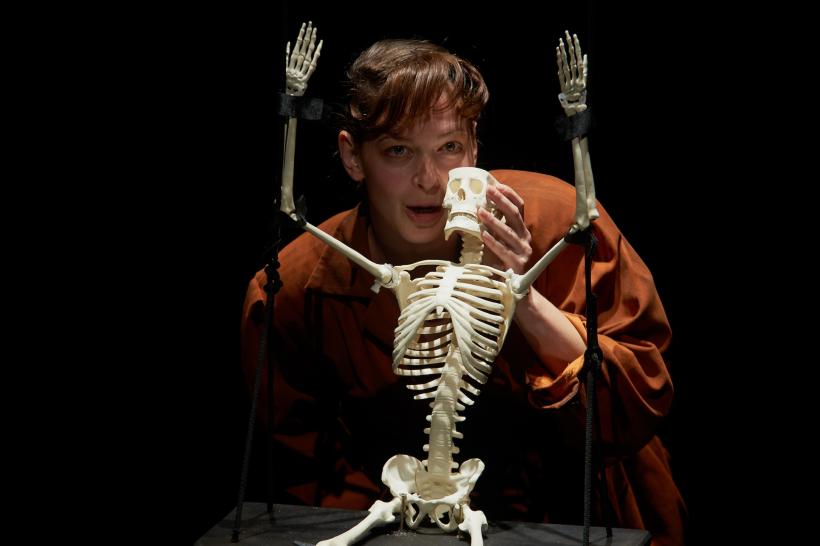 Spectacolul Porno – Povestea soției mele revine în programul Teatrului Maghiar de Stat Cluj! 18883541