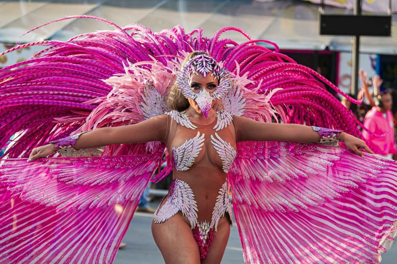 Carnavalul de la Rio de Janeiro 2024. Programul festivităților. Defilarea marilor școli de samba 18884099