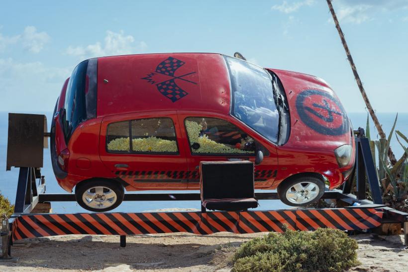 Băieții, panicați înainte de proba lor de la Power Couple - Calcule la rotisor! Emi Popescu: „Când am văzut că ne învârtim într-o mașină, am înțeles că va fi rău!” 18884154