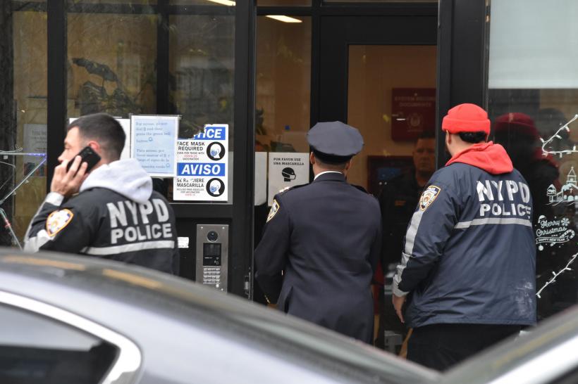 Un mort și 5 răniți după ce un individ a deschis focul la metroul din New York 18884299