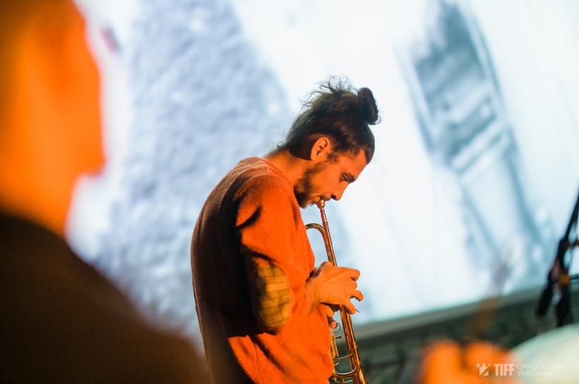 Art Battle Bucharest – competiție de pictură live și performance-uri artistice, pe 18 februarie la Palatul Bragadiru 18884860