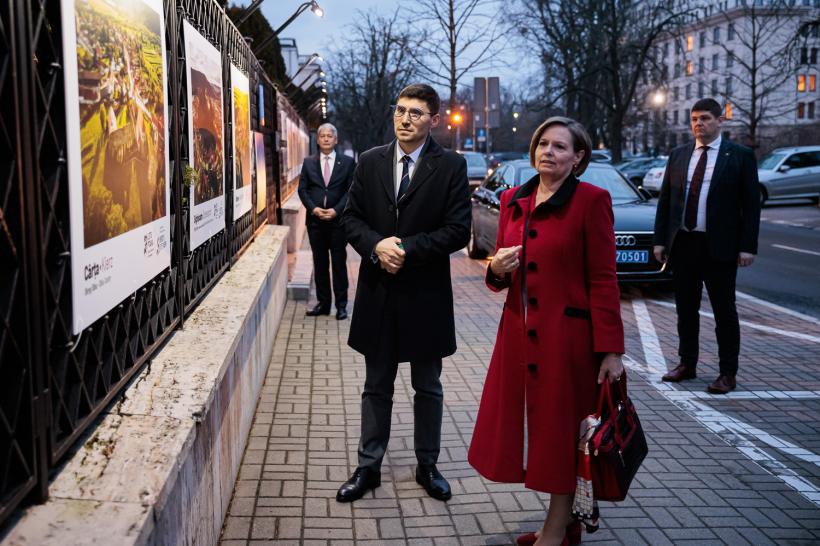 FOTOCRONICĂ - „Mareșalul Piłsudski – Familia Regală Română și prietenia polono-română în perioada interbelică” 18885067