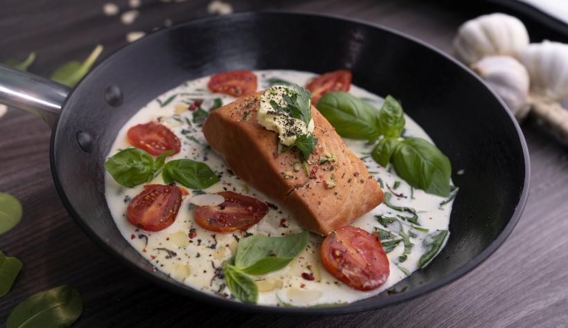 Pește cu legume la cuptor 18884922