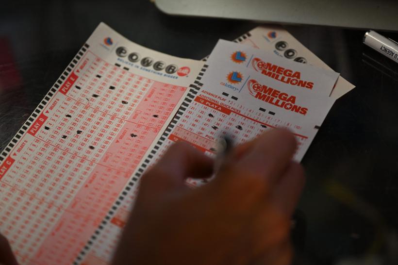Eroare tehnică: Un bărbat care a crezut că a câștigat 340 de milioane de dolari dă în judecată loteria din SUA