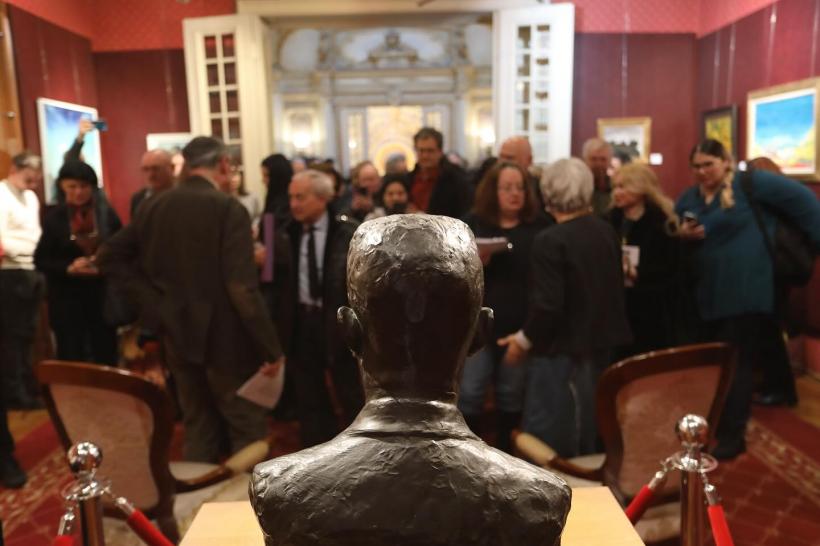 „S-ar putea să mai avem surpriza să apară și alte sculpturi pierdute ale lui Brâncuși” 18885266