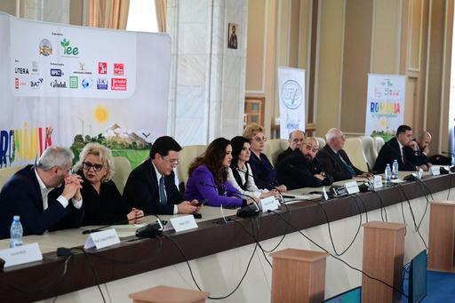 România responsabilă: Cum va arăta anul 2024 pentru țara noastră? 18885691