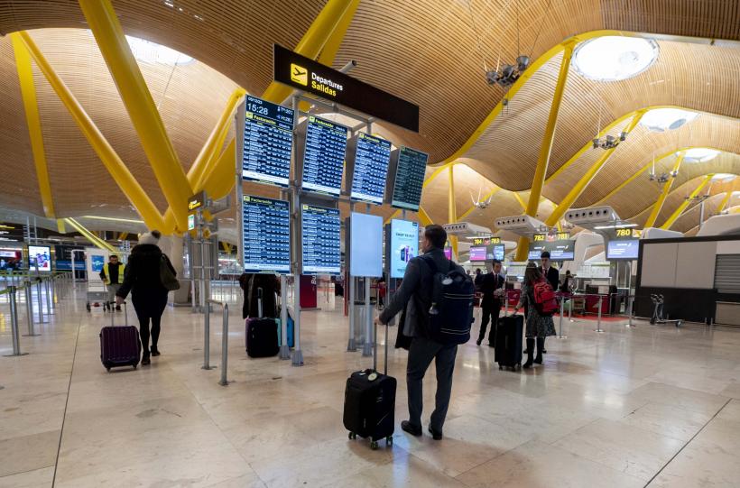 Serviciile de tip duty-paid din Aeroportul Otopeni, suspendate temporar