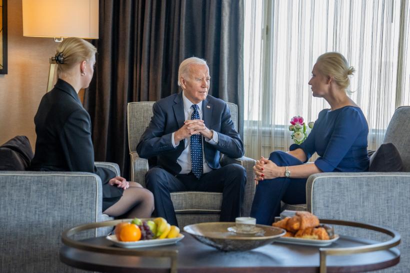 Joe Biden s-a întâlnit cu soția și fiica lui Alexei Navalnîi