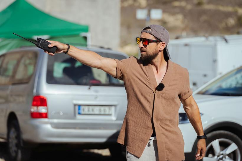 Concurenții de la Power Couple România joacă în cel mai incitant film de acțiune. Dani Oțil: „În seara aceasta, îl căutăm pe James Bond!” 18886523