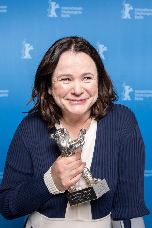 Marii câștigători de la Berlinala 2024: Actorul român Sebastian Stan a primit Ursul de Argint 18886467