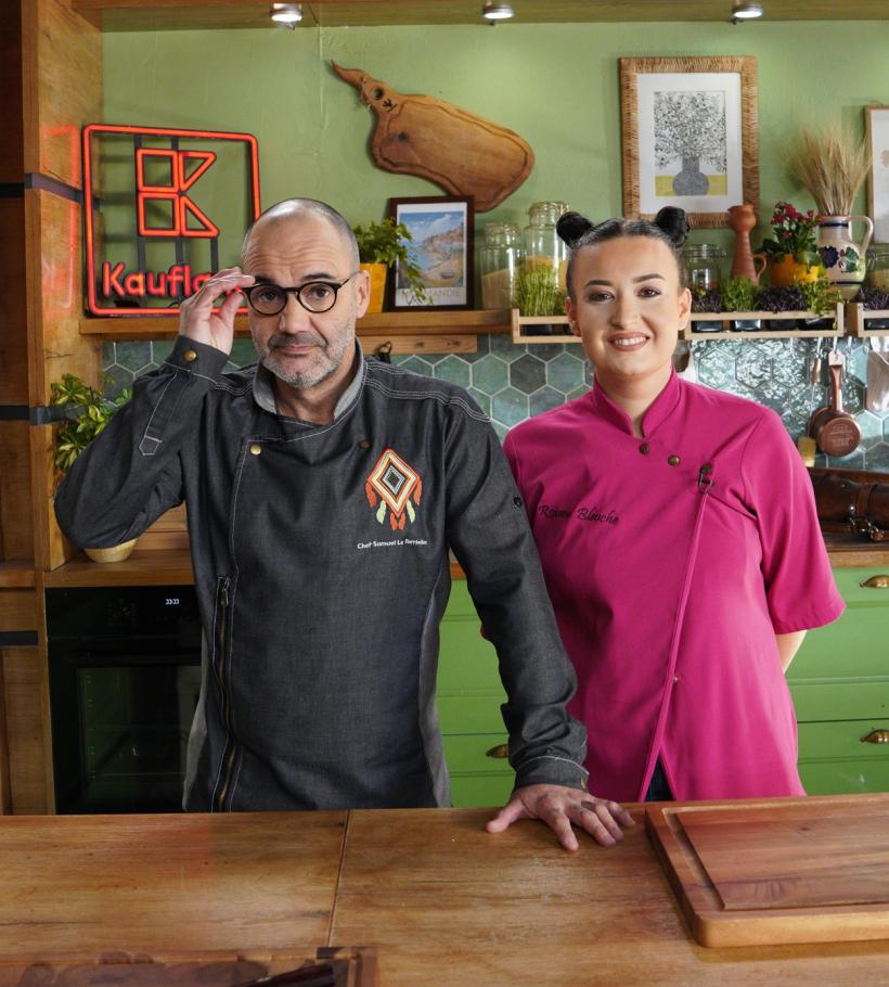 Chef Roxana Blenche și Chef Samuel Le Torriellec sunt gazdele noului sezon Hello Chef, ce va avea premiera sâmbătă, de la 14.30, la Antena 1 18886702