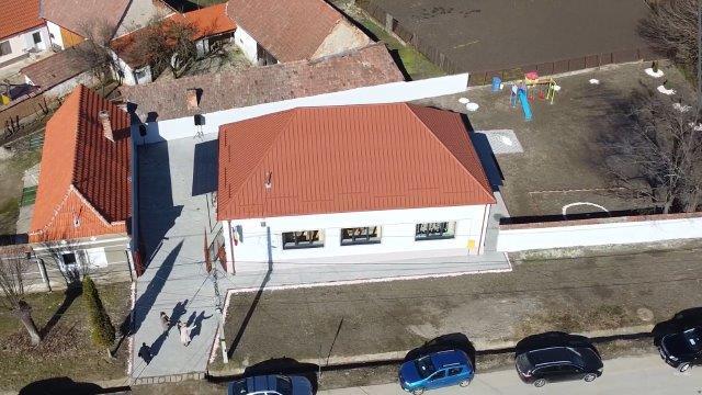 Nicolae Furdui Iancu a inaugurat Școala Primară și Grădinița din satul Balomiru de Câmp, renovate de Asociația BookLand