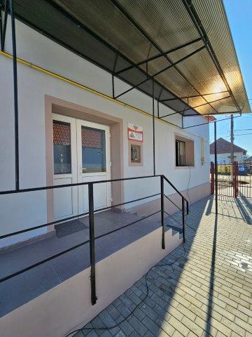 Nicolae Furdui Iancu a inaugurat Școala Primară și Grădinița din satul Balomiru de Câmp, renovate de Asociația BookLand 18886685