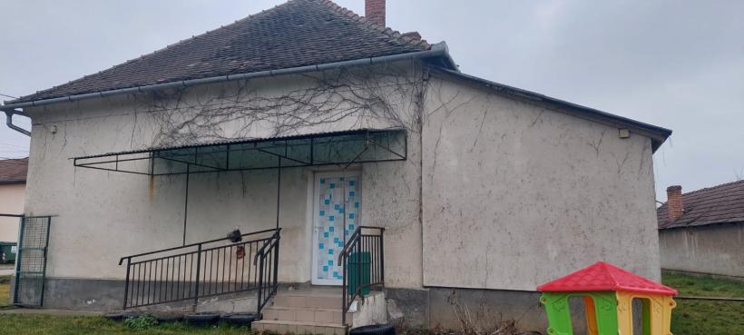 Nicolae Furdui Iancu a inaugurat Școala Primară și Grădinița din satul Balomiru de Câmp, renovate de Asociația BookLand 18886697