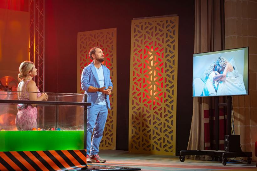 Proba serii, la Power Couple România: cât de departe merg doamnele, împinse de gelozie?  Unul dintre cupluri va fi propus spre eliminare după proba fetelor 18886755