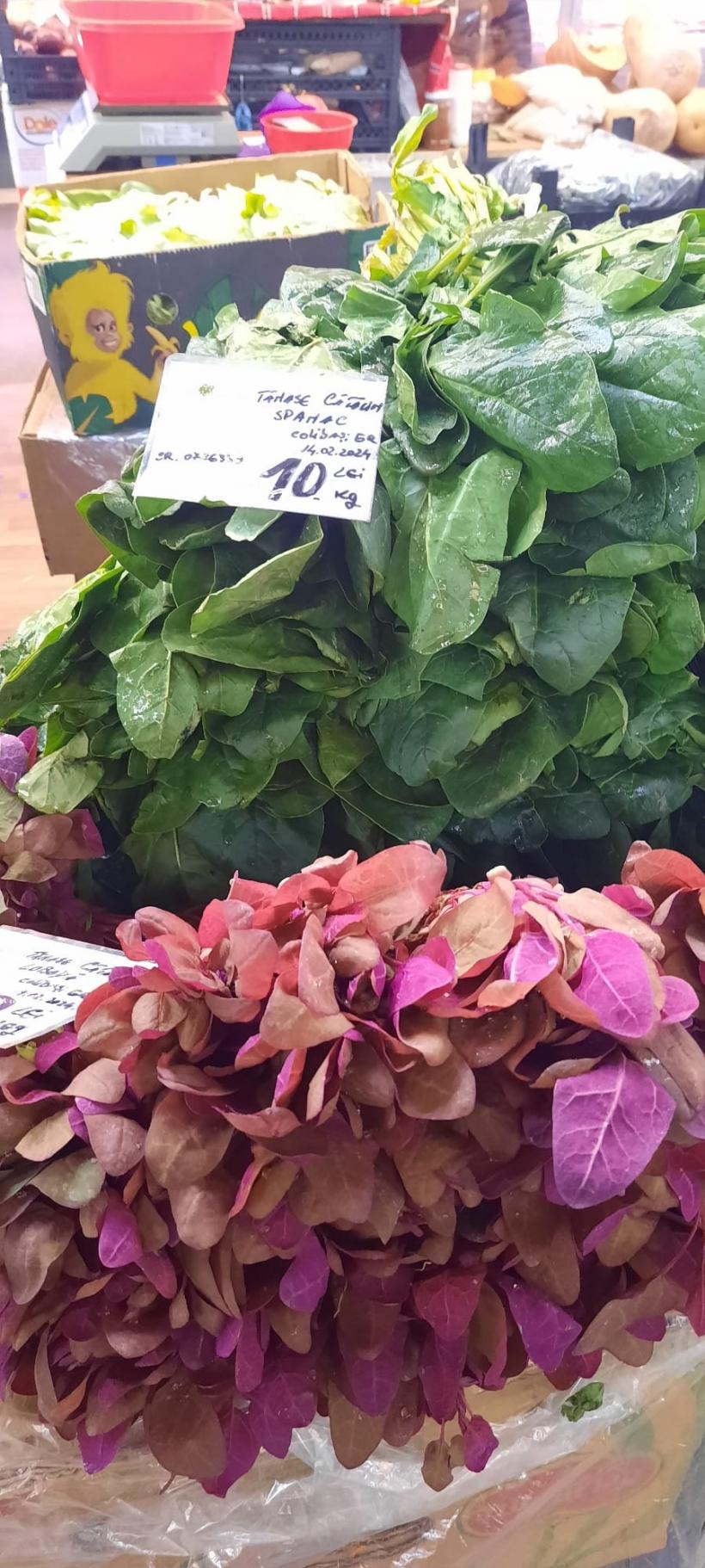 Scumpiri de primăvară. Cât costă urzicile proaspete în Piața Obor din Capitală 18886652