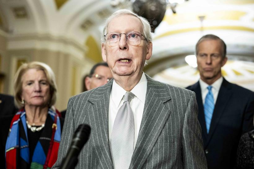 Mitch McConnell se retrage după un mandat record în fruntea republicanilor din Senatul SUA: Tatăl Timp rămâne neînvins 18887016