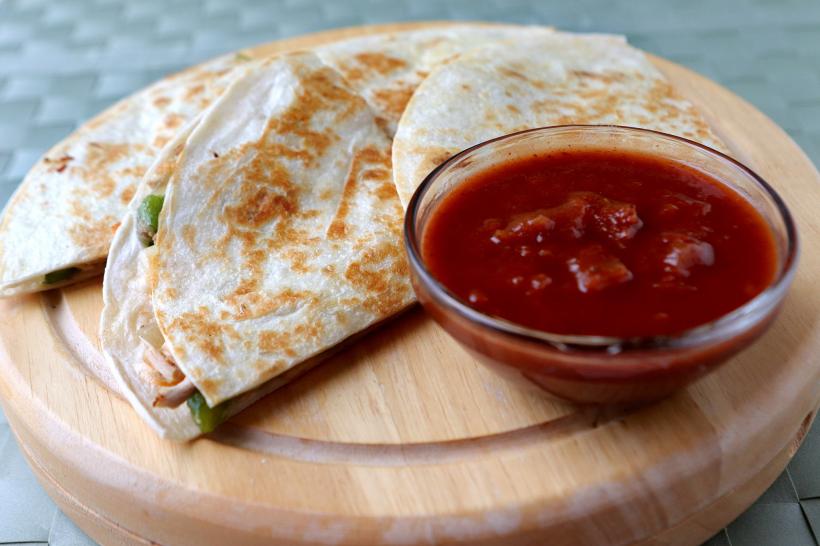 Bucătărie mexicană: quesadilla 18887003