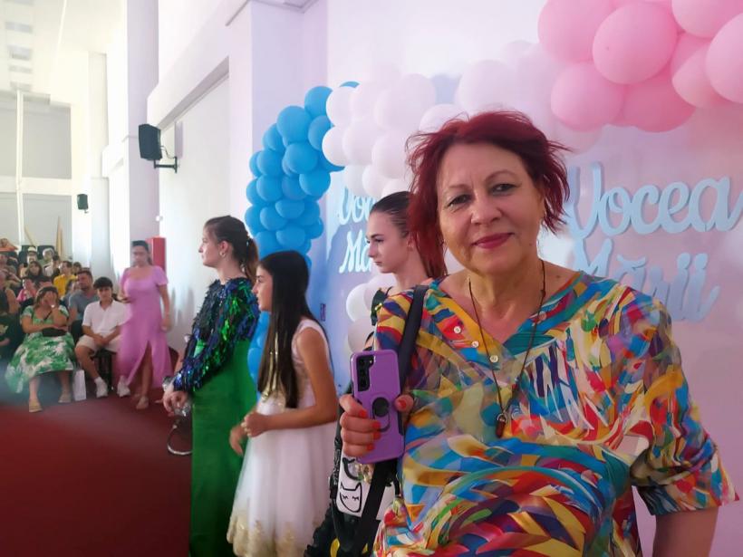 Festivalul „Lumini Sonore” by Ozana Barabancea. O rampă de lansare pentru cântăreți și compozitori 18886959