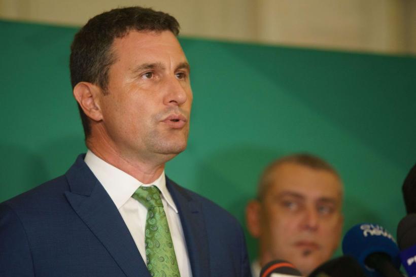 Legea propusă de Cîțu, de taxare a pensiilor mai mari de 4.000 de lei, pe cale să se dinamiteze la Senat 18887152