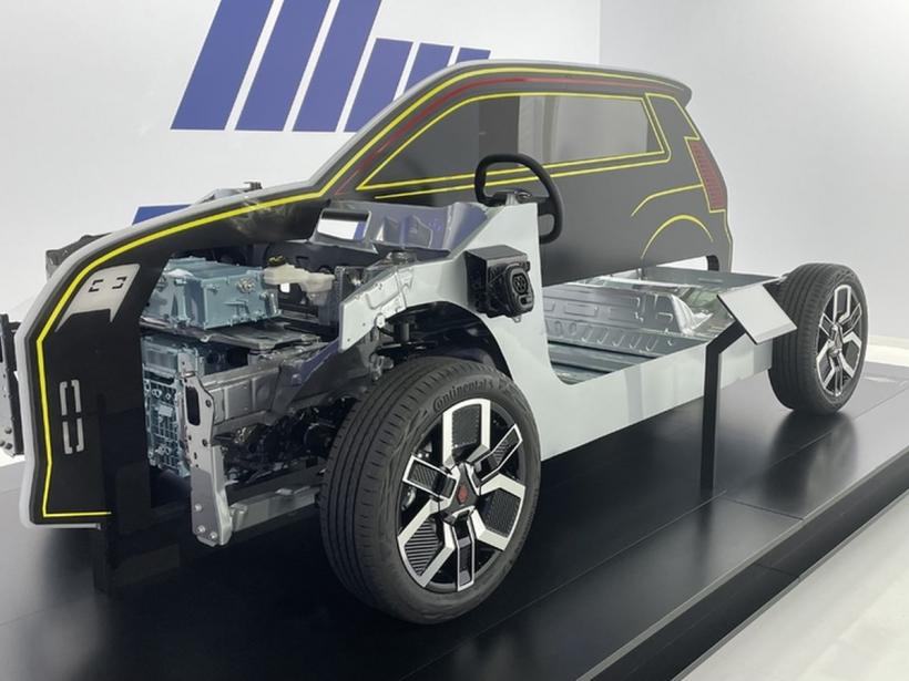 Dacia domină Salonul Geneva 18887146