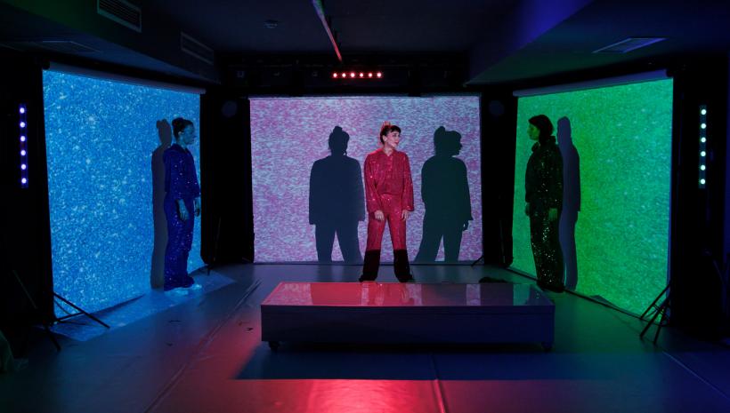 ADRENALINĂ - un spectacol ce explorează tema adicției contemporane în diferite forme  și cultura pop recentă –  PREMIERĂ PE ȚARĂ la Teatrul EXCELSIOR din București 18887201