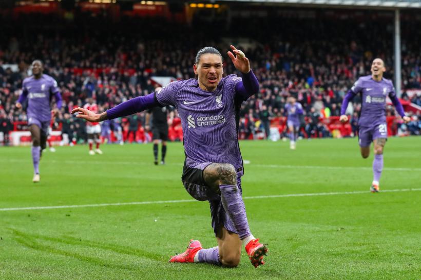 Liderul Premier League, Liverpool, ia trei puncte în prelungiri de la Forest 18887498