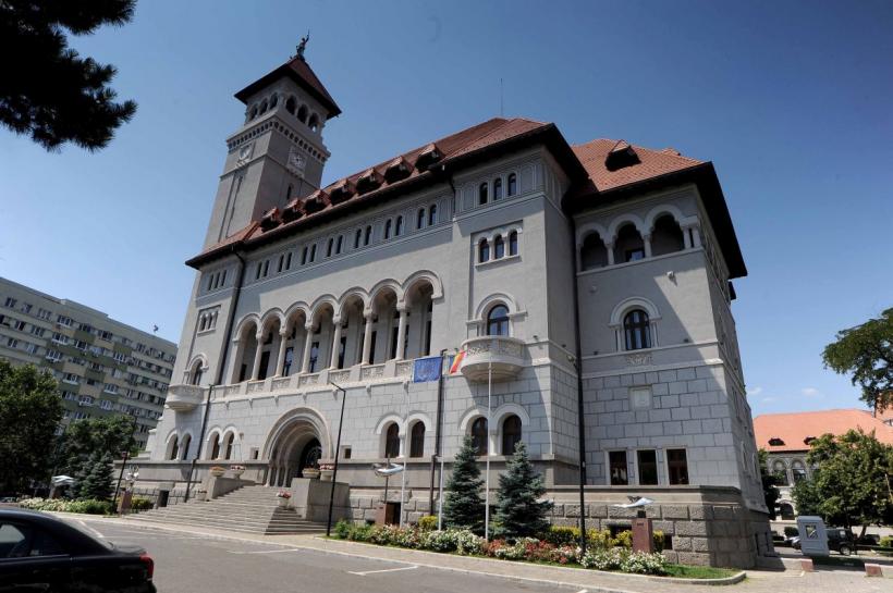 Clotilde Armand: „Primăria Sectorului 1 va fi închisă din cauza consilierilor locali PNL și PSD”. Ea e acuzată însă de minciună 18888226