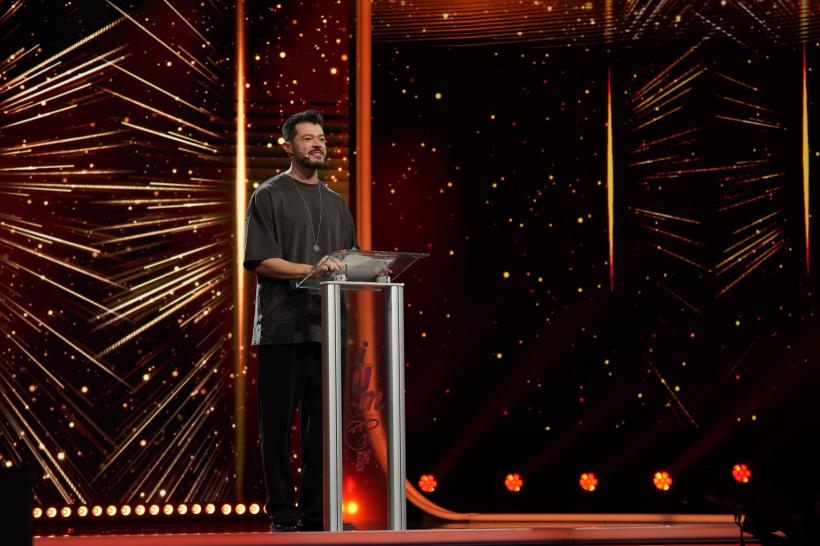 Victor Slav aduce primăvara pe scena iUmor, duminică, de la 20:00, la Antena 1 18888294