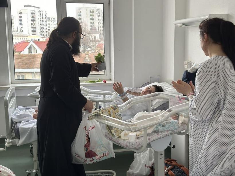 A fost inaugurat primul spital social din ţară construit din donaţii, Clinica Veronica  18888565