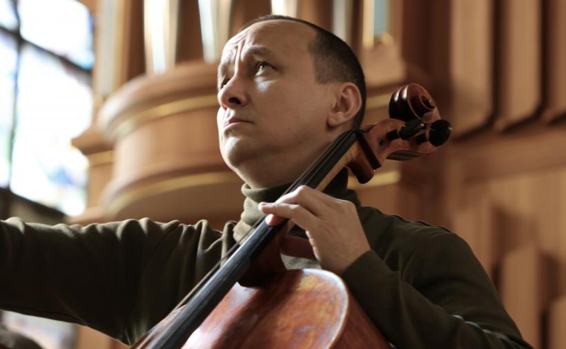 Violoncelistul Răzvan Suma cântă Haydn la Sala Radio 18888240