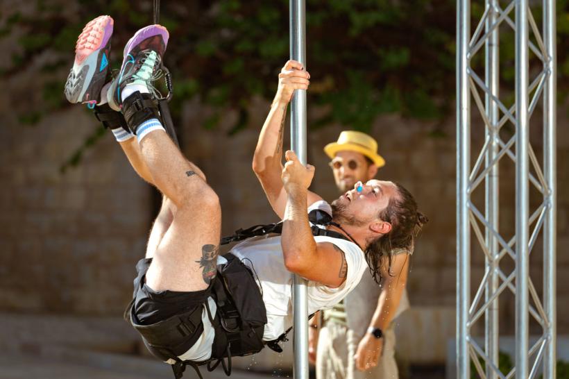 Surpriză de proporții pentru concurenții rămași în competiția Power Couple România:  se întorc cuplurile eliminate. Radu Siffredi: „Am împietrit când i-am văzut!” 18888969