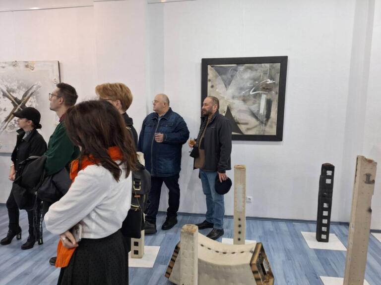 Expoziții Retrospective Vasile TOLAN „Poetica tactilității” și „Alchimia gestului” 18888993