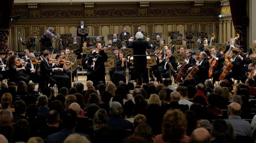 Violonista Alexandra Conunova: „Ateneul Român este ca o casă pentru mine, iar muzicienii din orchestră sunt ca o familie” 18888982