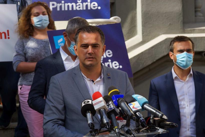 USR își aruncă în lupta electorală colecția de „penali” care țipă că s-a stricat Justiția 18889341