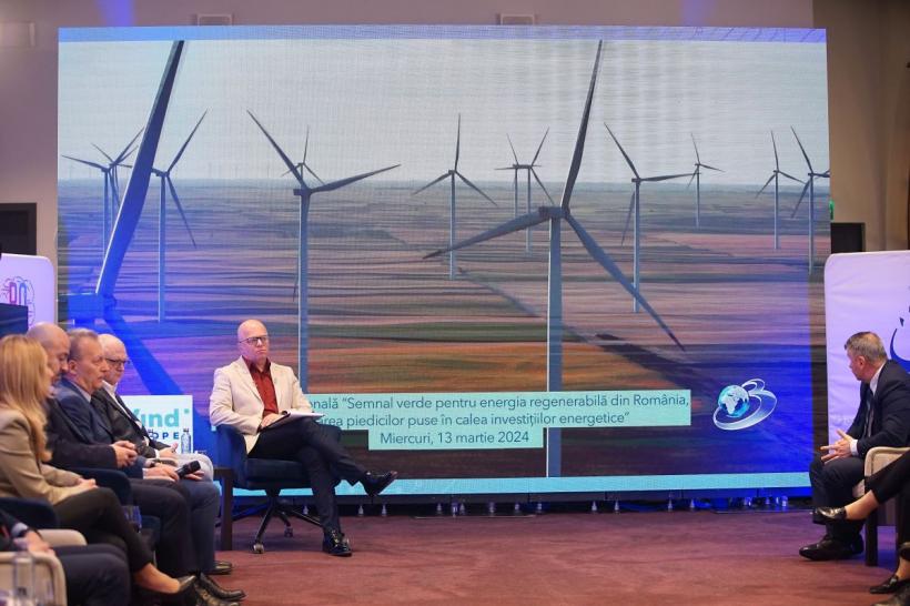 România va ajunge rapid la o treime din energie, produsă din vânt și soare. Autoritățile pregătesc schema de sprijin CfD 18889333