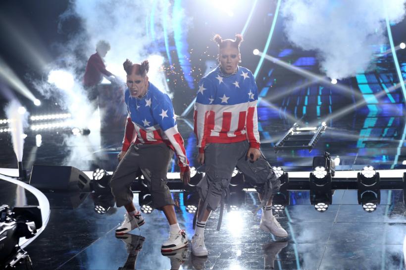 Connect-R și SHIFT, surprinși de ruletă cu o super transformare sâmbătă, la Te cunosc de undeva!  Andreea Bălan: “E unul dintre cele mai bune momente ale voastre!” 18889648