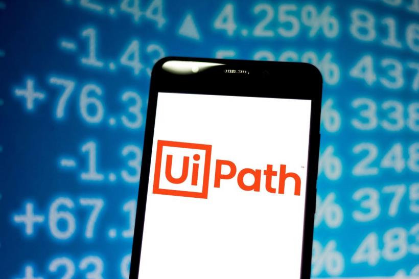 UiPath,  compania de software fondată în România, raportează primul profit trimestrial de când s-a listat pe Wall Street