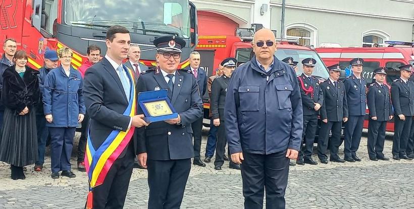 A fost dat în folosinţă Centrul Judeţean de Coordonare şi Conducere a Intervenţiilor 18889862