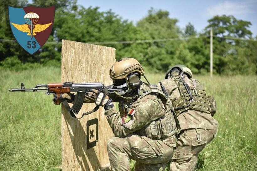 Soldați ucraineni vor fi instruiți în România
