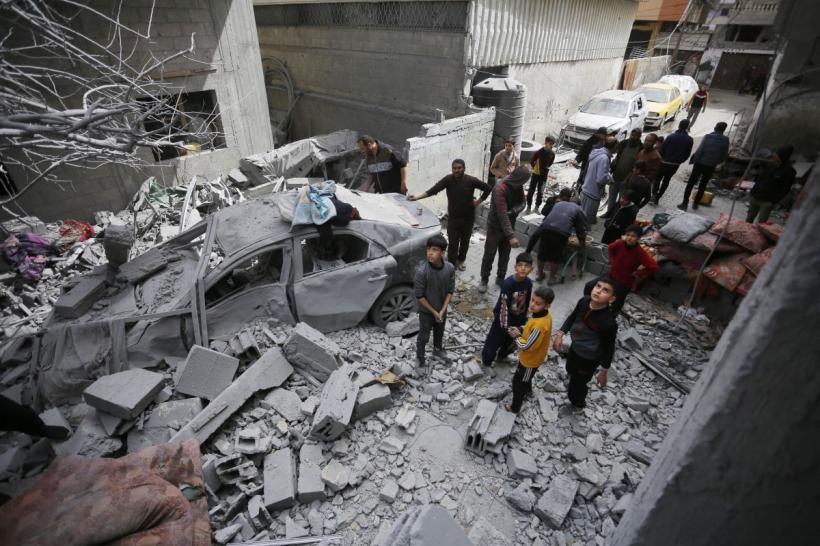 Israelul a lansat un raid nocturn asupra spitalului al-Shifa din Gaza