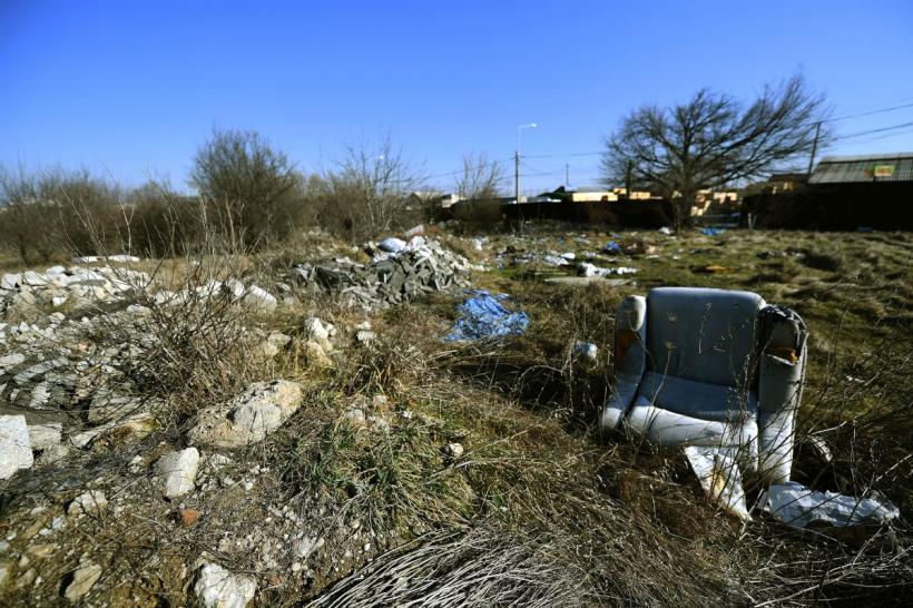 Nicușor Dan dă vina pe șoferi, pentru poluarea din București: „preferă un anumit tip de mobilitate” 18890188