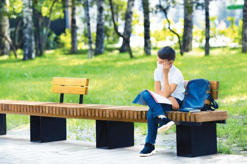 Cum interacționezi cu ceilalți: capcanele izolării sociale 18890158