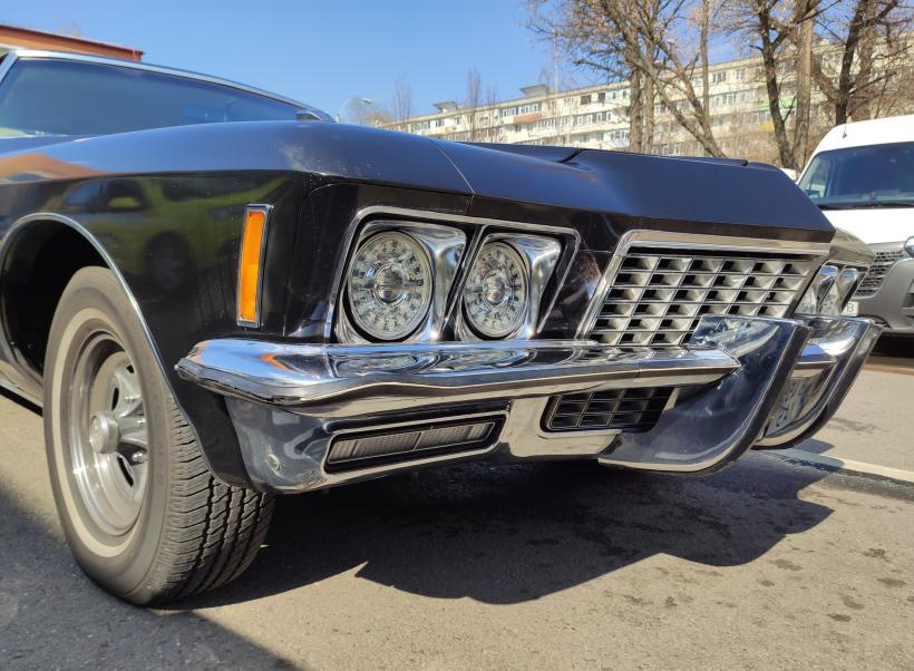 Bijuterie pe roți pe șoselele din România. Un Buick Riviera din 1972 a făcut senzație la Registrul Auto Român 18890758