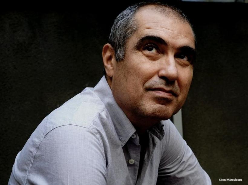 Dialog fin cu filosoful, psihanalistul jungian și editorul Silviu Dragomir: „Viața omului e ca drumul soarelui: răsare, strălucește, apoi se lasă întunericul” 18890641