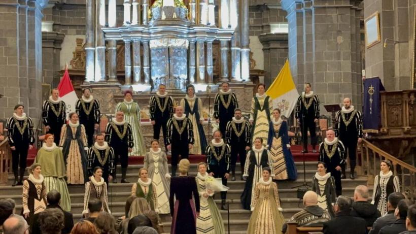 Hai, România! Corul Madrigal, spectacol emoționant într-o catedrală din Peru 18890619