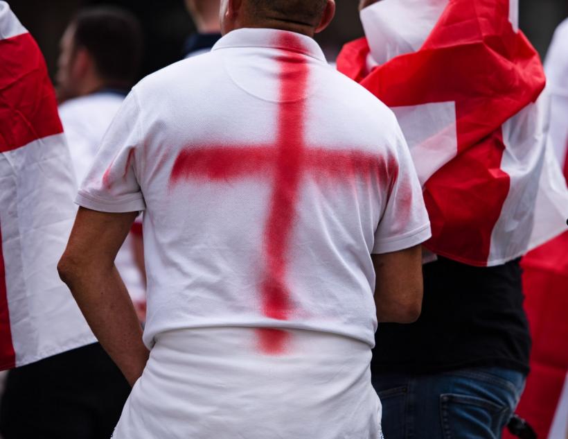 Scandal în Anglia din cauza noului tricou al echipei naționale de fotbal