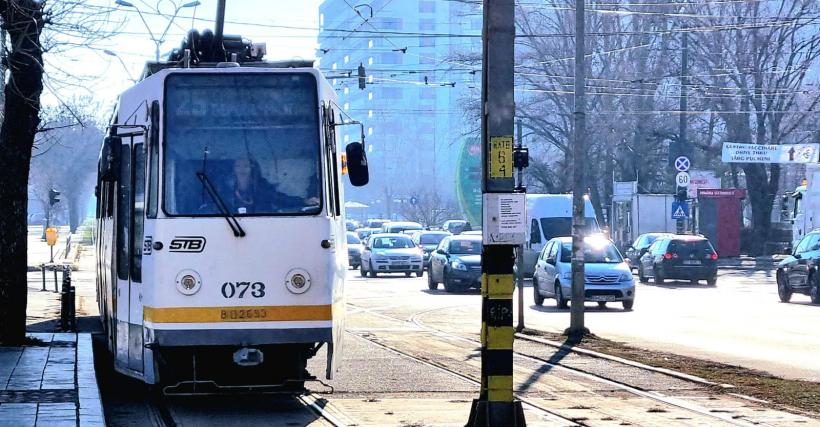 Circulația pe linia 25 a tramvaiului se va face de luni pe ambele sensuri pe bulevardul Timișoara