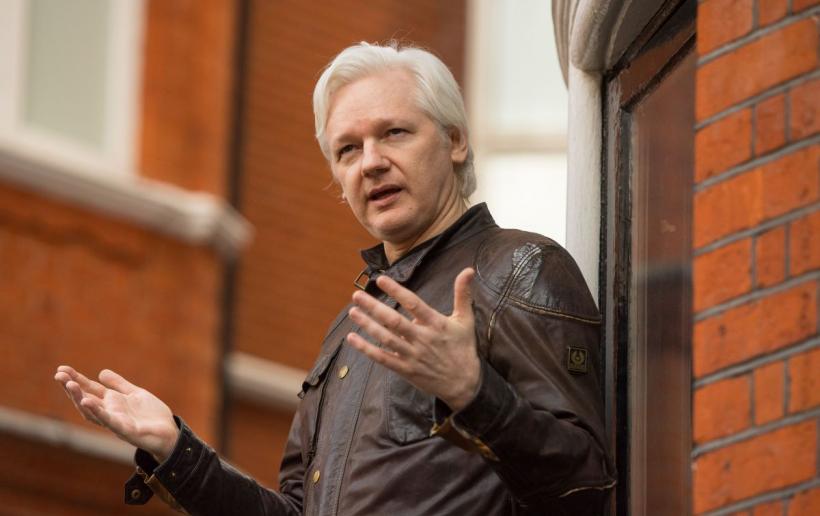 Julian Assange află astăzi dacă va fi extrădat în Statele Unite