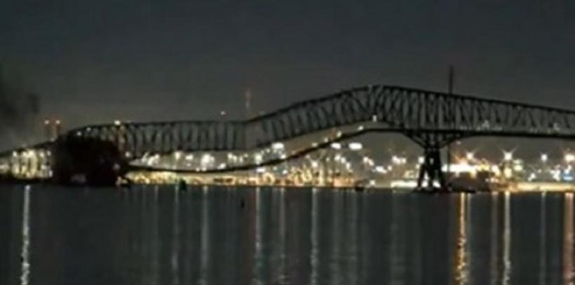 Imaginile dezastrului: Podul Francis Scott Key din Baltimore s-a prăbușit, după ce a fost lovit de o navă  18891282